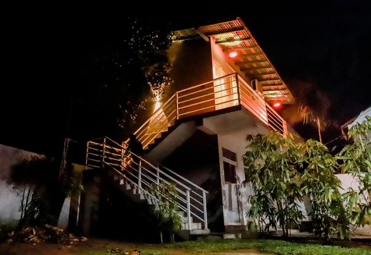 Apartamento Stairway Way To Heaven Ambalangoda  Exterior foto