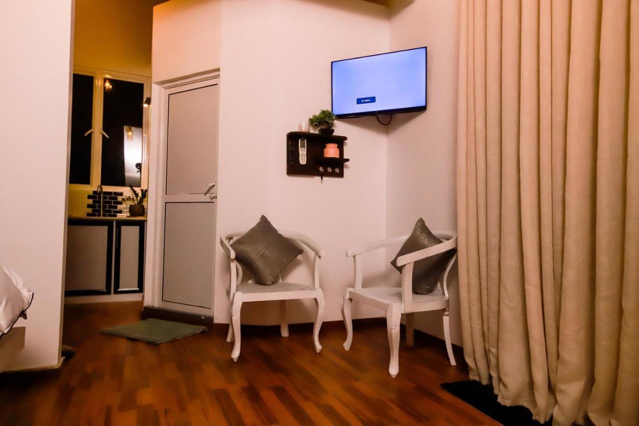 Apartamento Stairway Way To Heaven Ambalangoda  Exterior foto