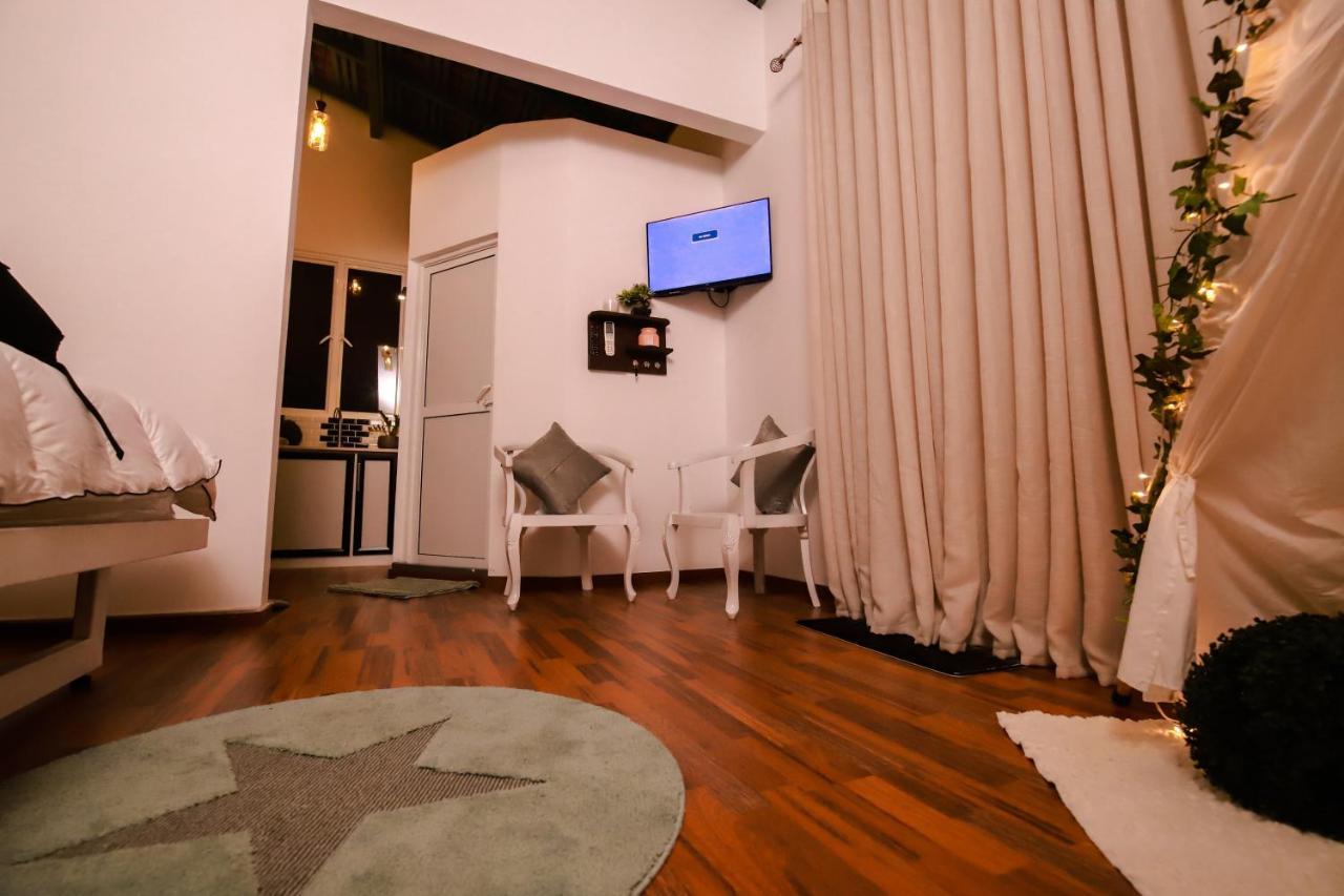 Apartamento Stairway Way To Heaven Ambalangoda  Exterior foto